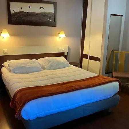 Les Hirondelles 3* Orcines