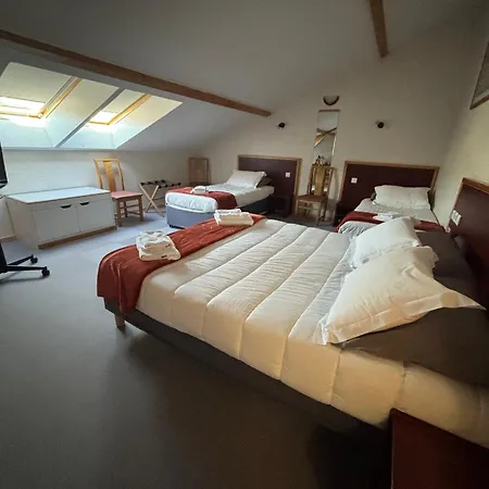 Les Hirondelles Orcines