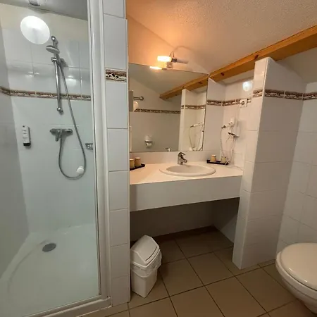 Les Hirondelles Hotel 3*