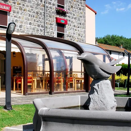 Hotel Les Hirondelles 3*