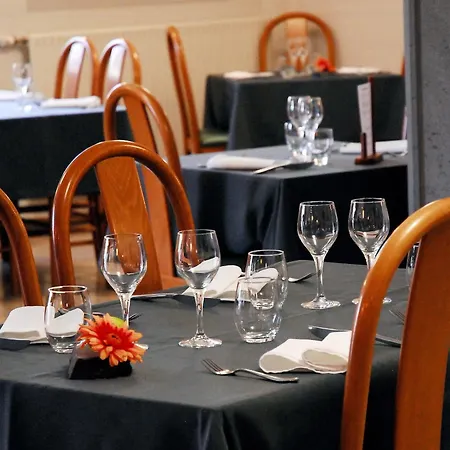 Les Hirondelles 3* Orcines