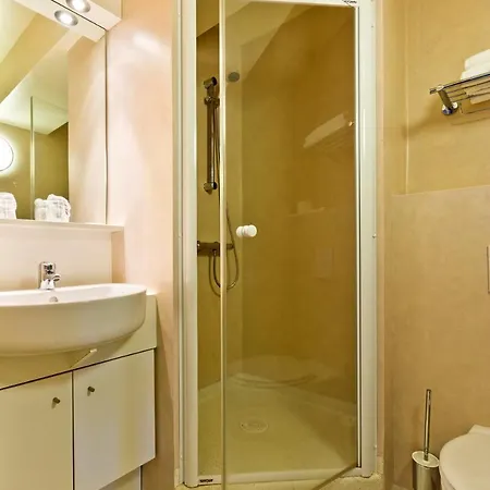 Les Hirondelles Hotel 3*
